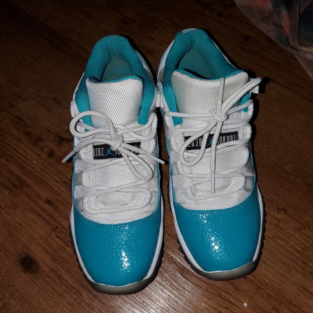 Kids Air Jordan 11 Retro Low GG 'Aqua Safari